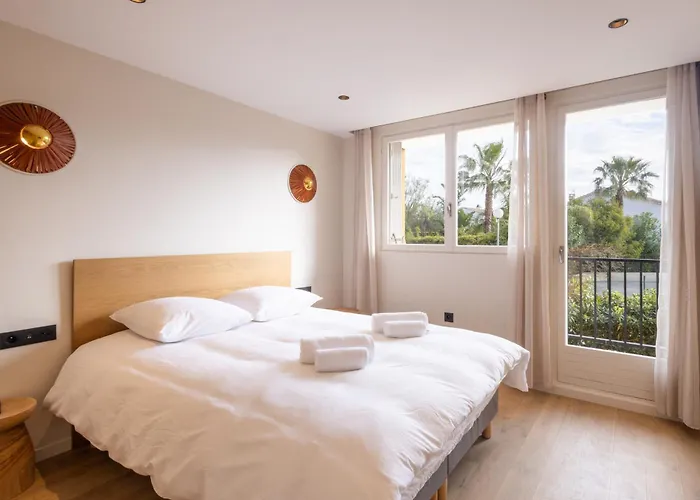 Avec Terrasse Et Parking Centre St-tropez Апартаменты Сен-Тропе