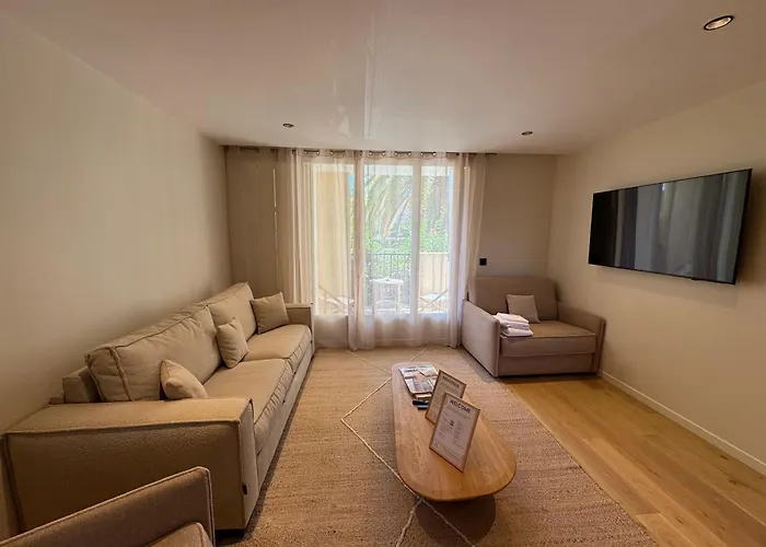 Avec Terrasse Et Parking Centre St-tropez Daire